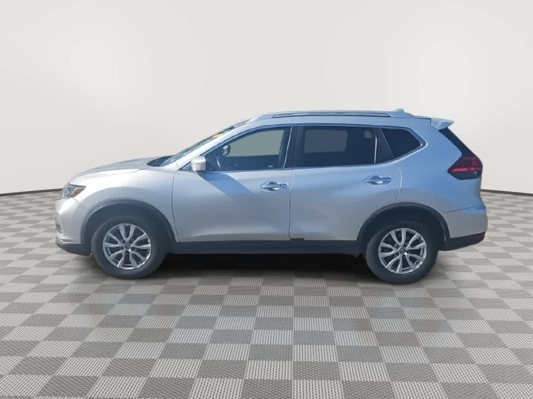 Thumbnail: 2017 Nissan Rogue - 5
