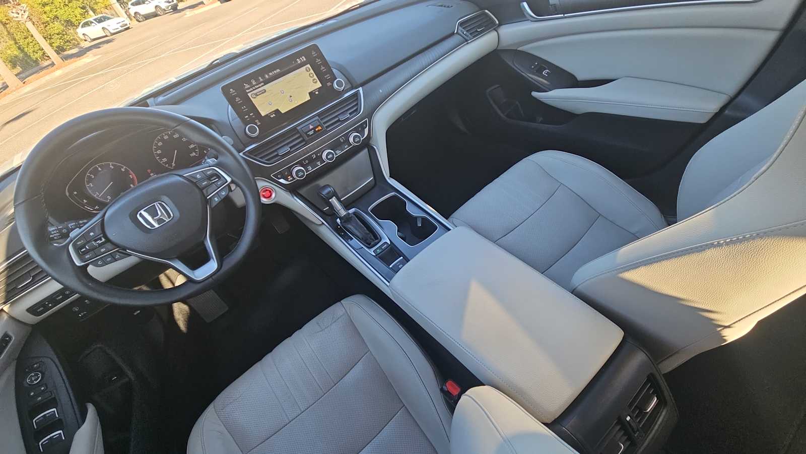 Thumbnail: 2018 Honda Accord - 22