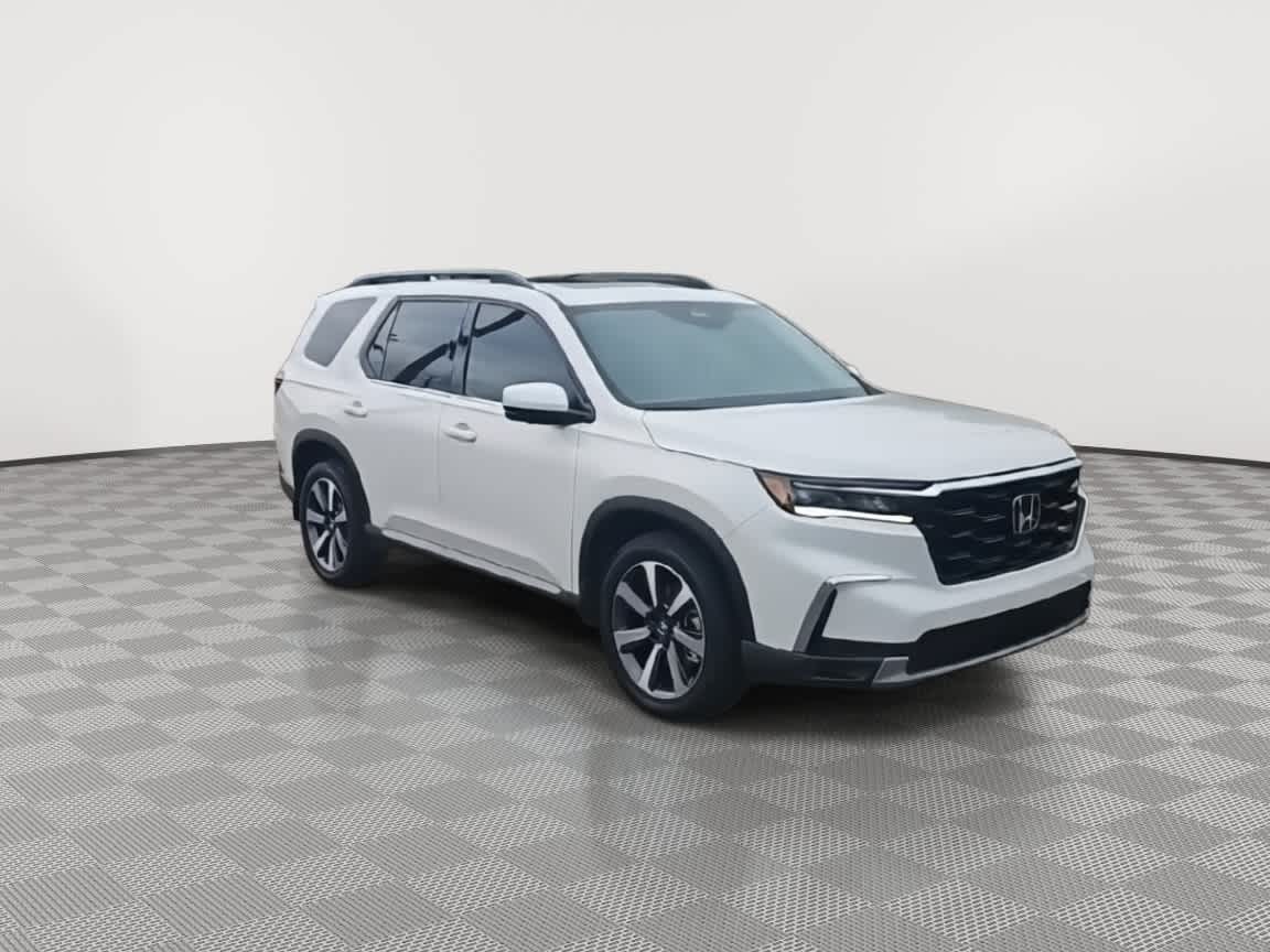 2025 Honda Pilot Elite photo 2