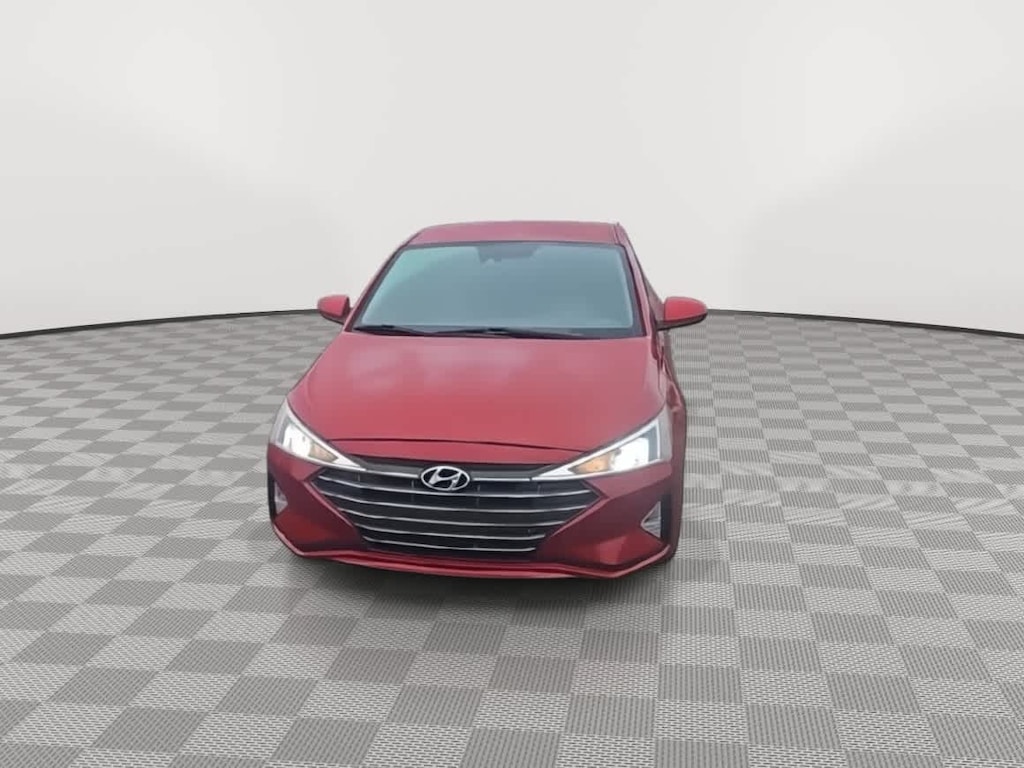 Used 2020 Hyundai Elantra SE Sedan