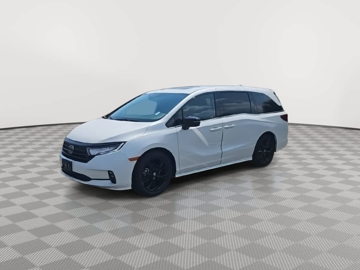 Thumbnail: 2023 Honda Odyssey - 4
