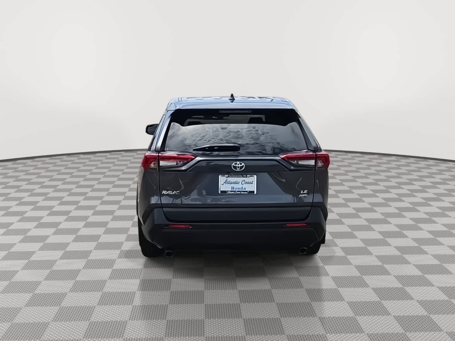 Thumbnail: 2022 Toyota RAV4 - 7