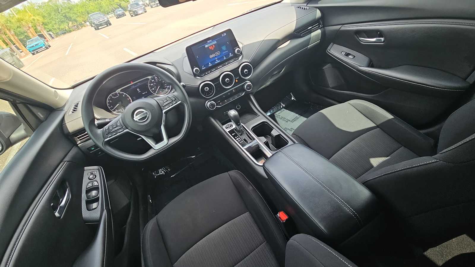 Thumbnail: 2023 Nissan Sentra - 22