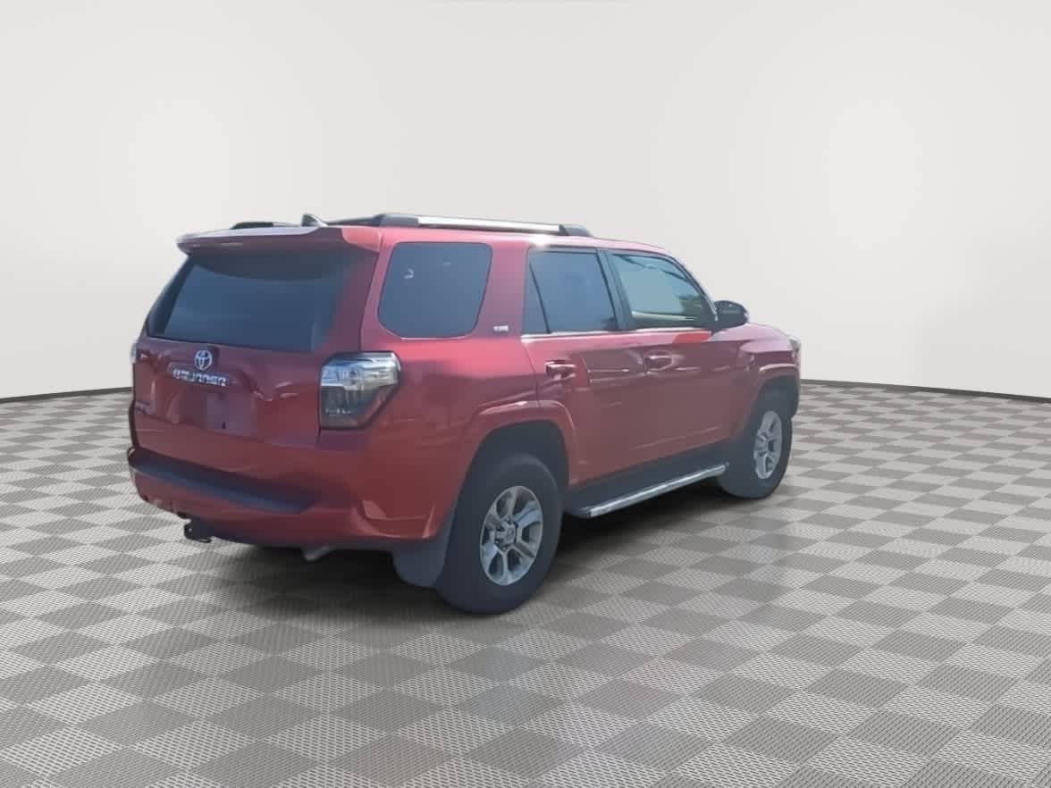 Thumbnail: 2020 Toyota 4Runner - 7