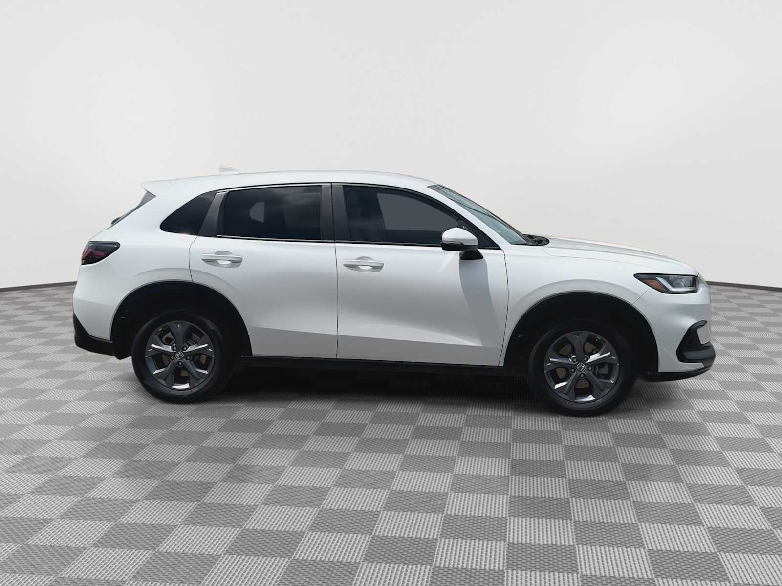 Thumbnail: 2027 Honda HR-V - 9