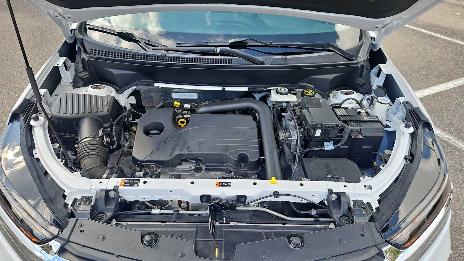 Thumbnail: 2023 Chevrolet Equinox - 17