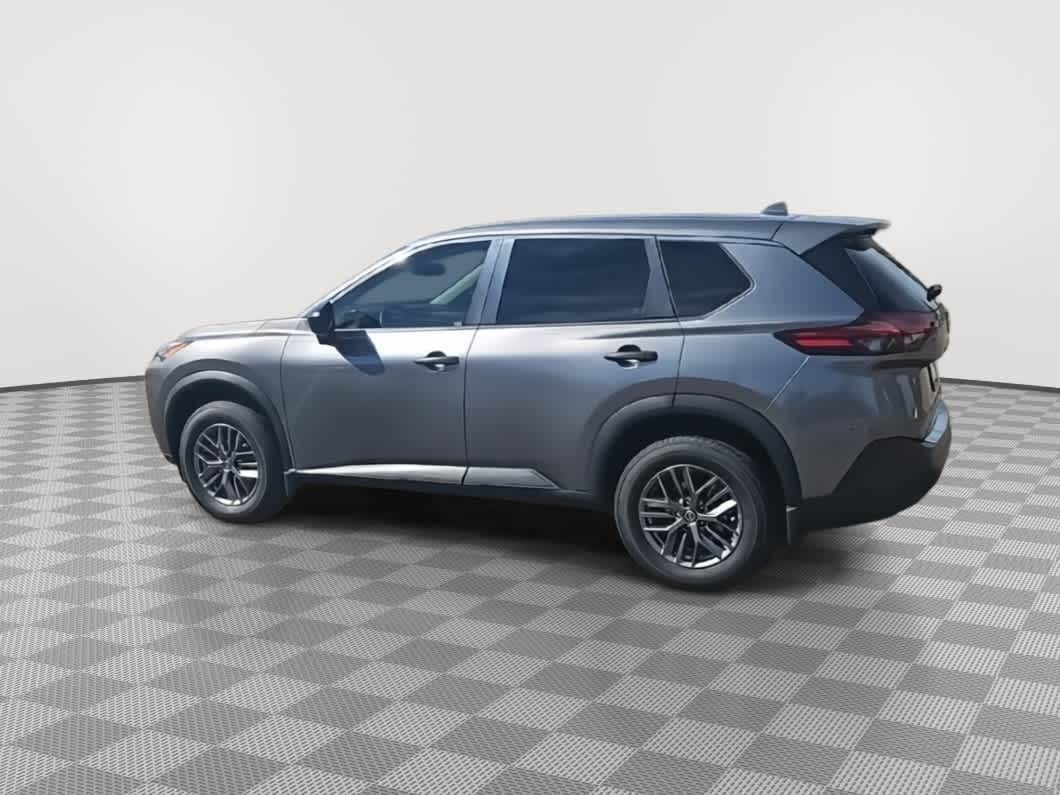 Thumbnail: 2021 Nissan Rogue - 6