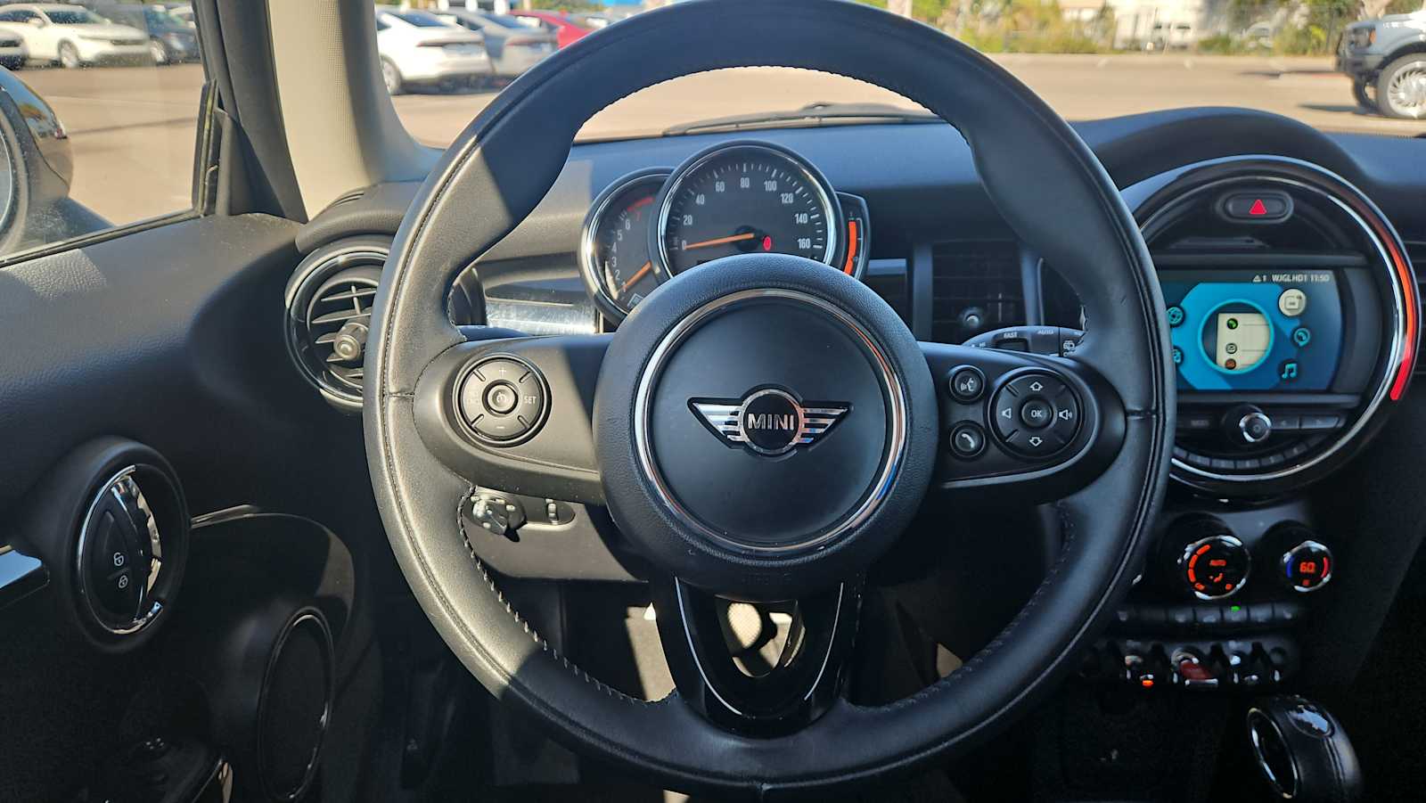 Thumbnail: 2019 MINI Cooper Hardtop - 11