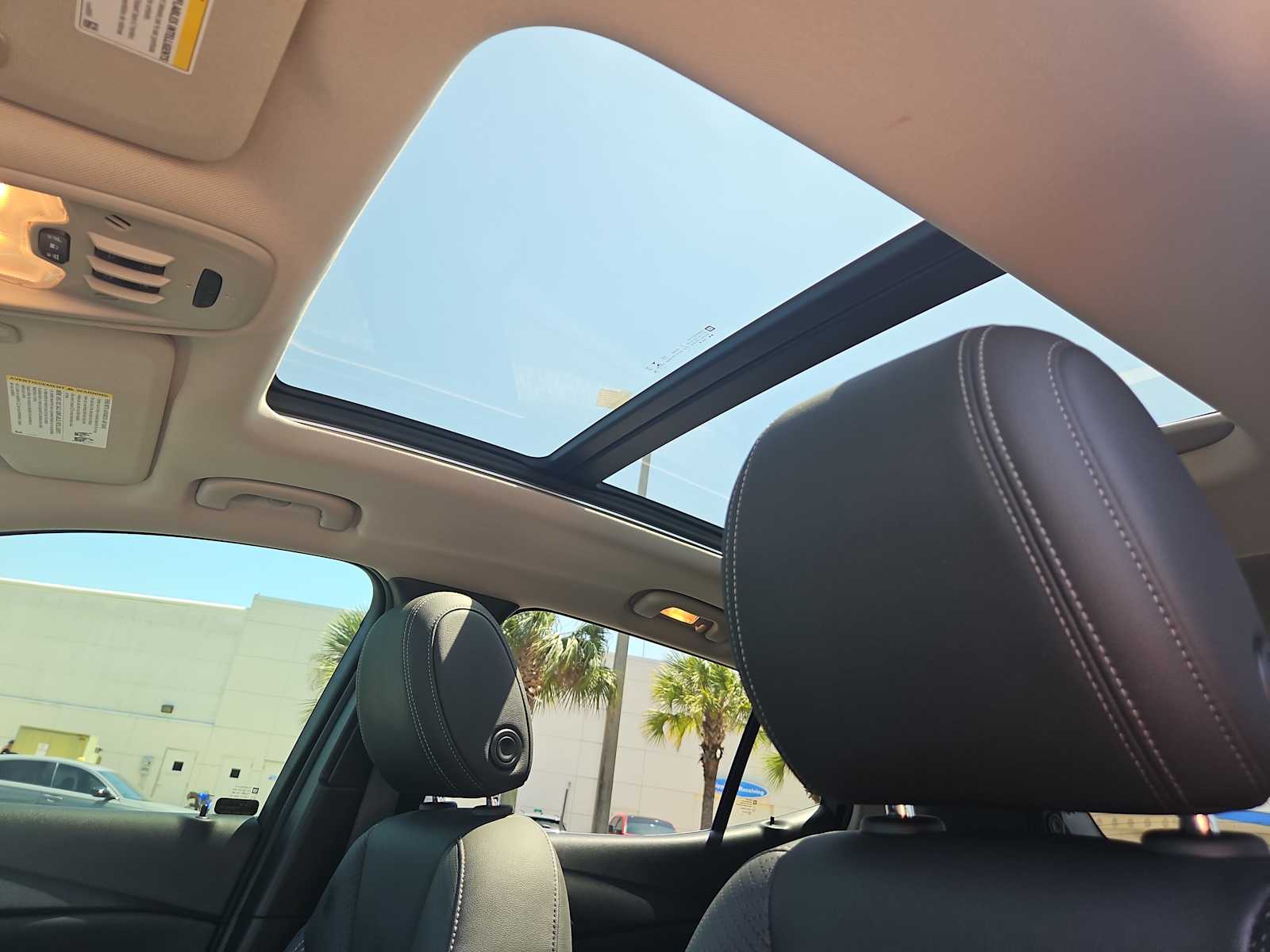 Thumbnail: 2022 Buick Encore GX - 16