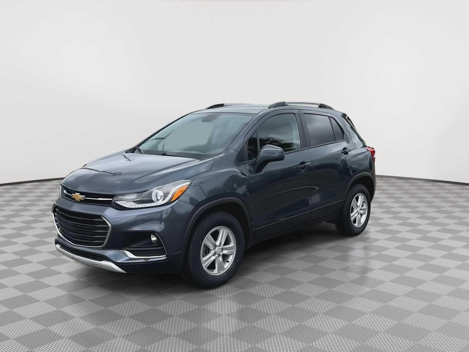 Thumbnail: 2021 Chevrolet Trax - 4