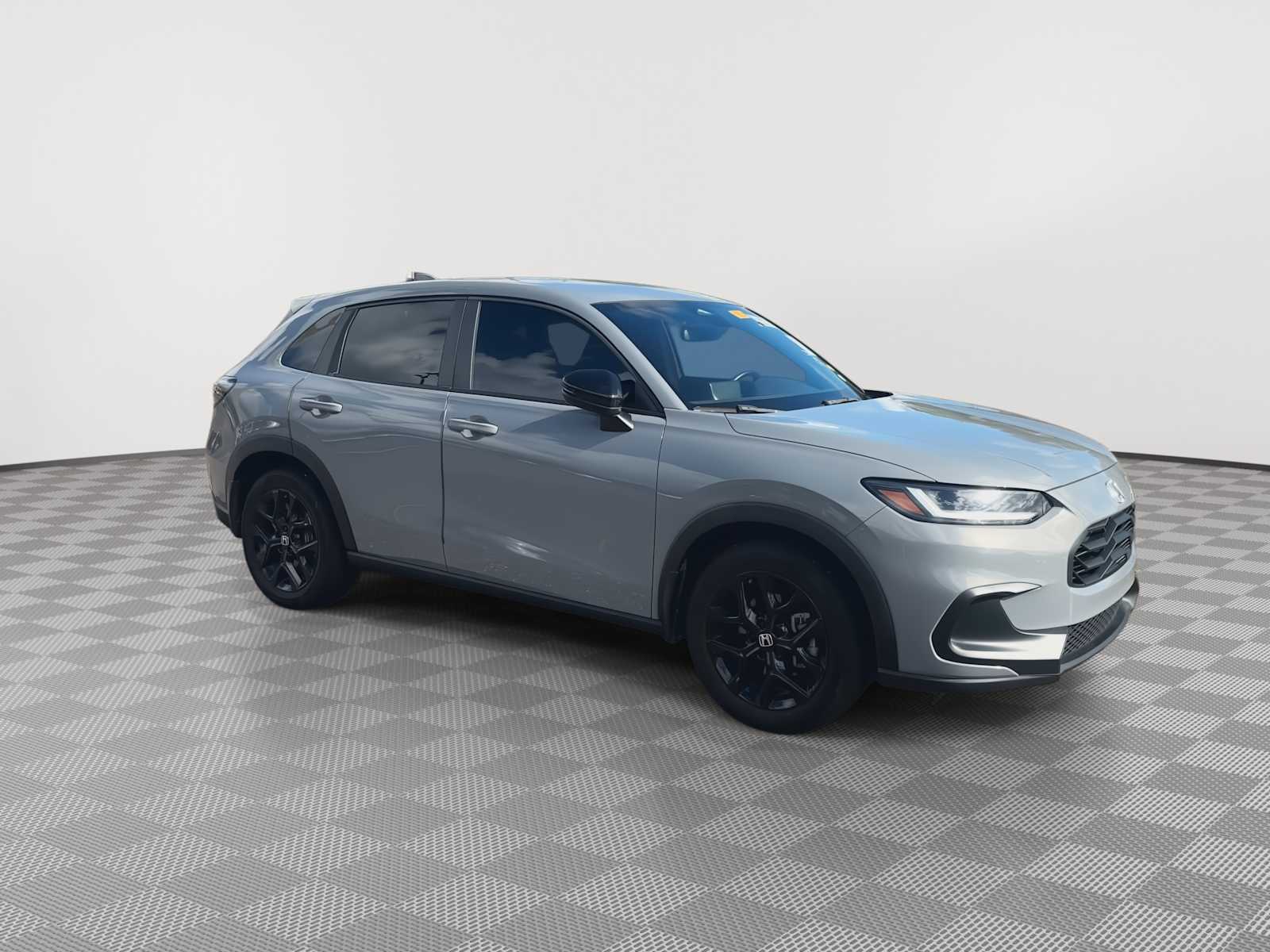 Thumbnail: 2023 Honda HR-V - 2