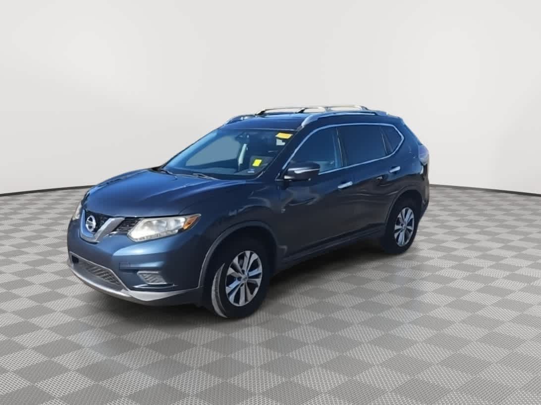 Thumbnail: 2015 Nissan Rogue - 4