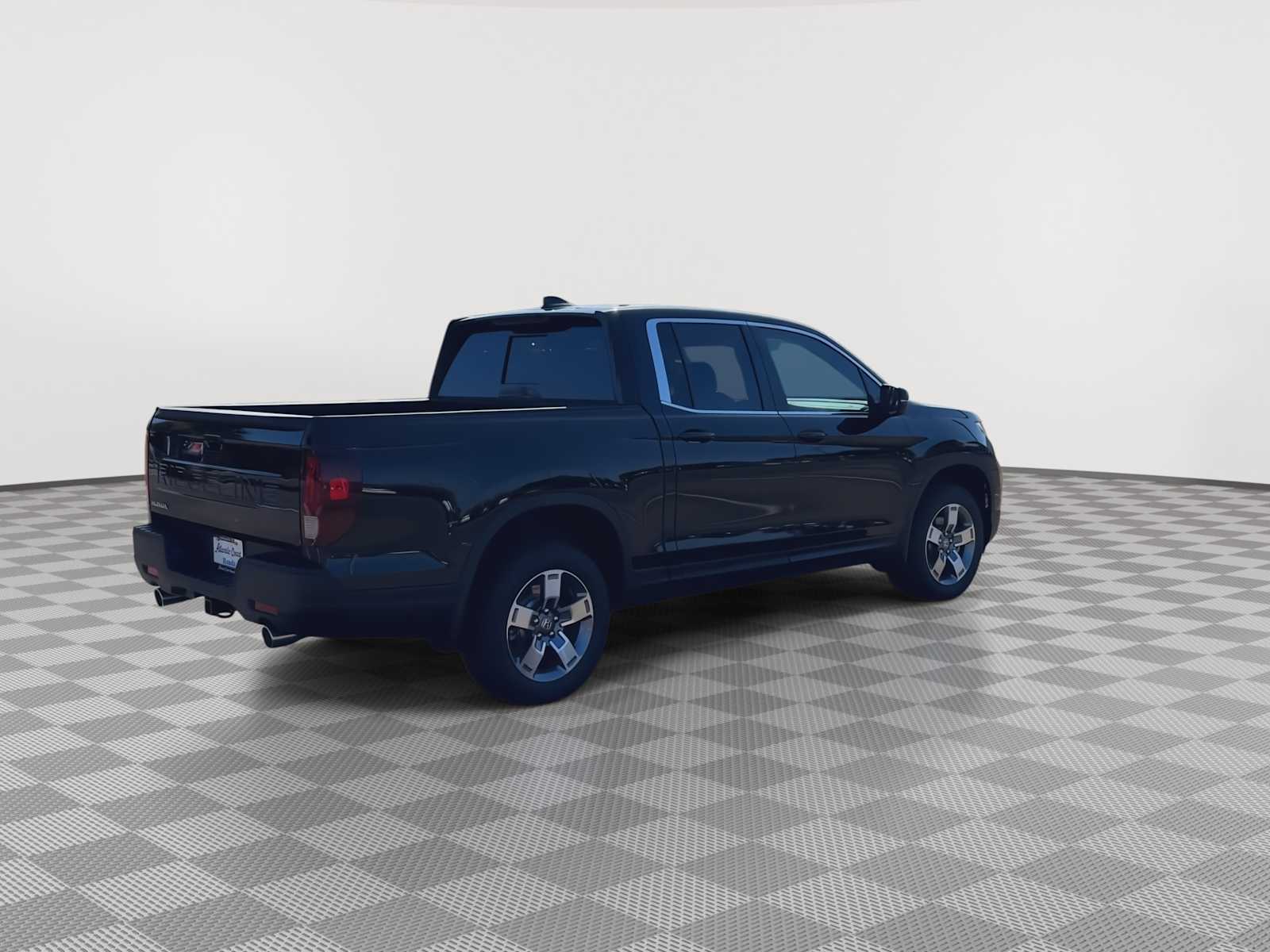Thumbnail: 2026 Honda Ridgeline - 8