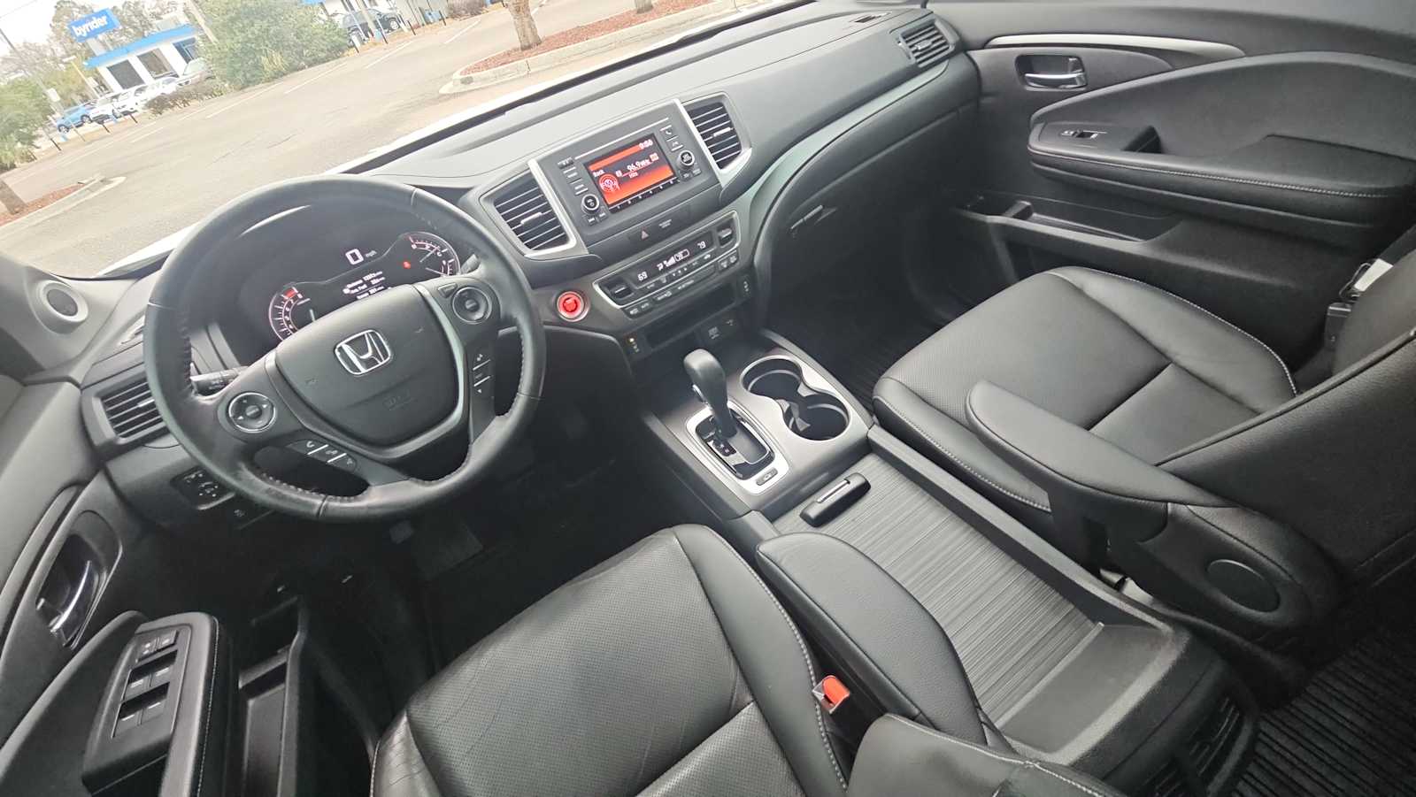 Thumbnail: 2019 Honda Ridgeline - 23