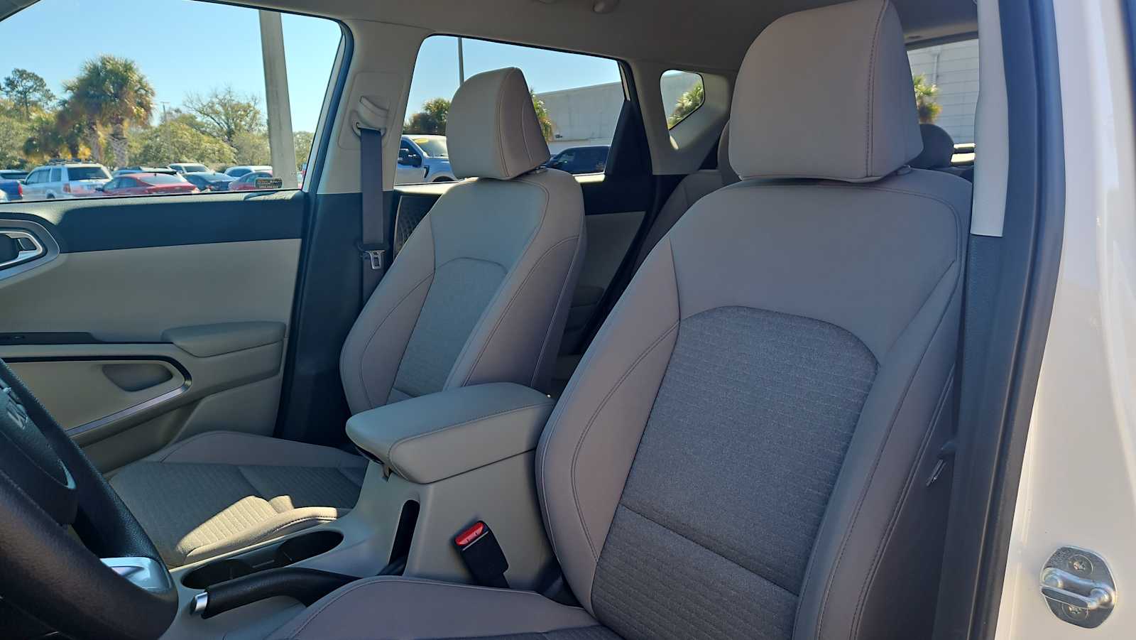 Thumbnail: 2022 Kia Soul - 13