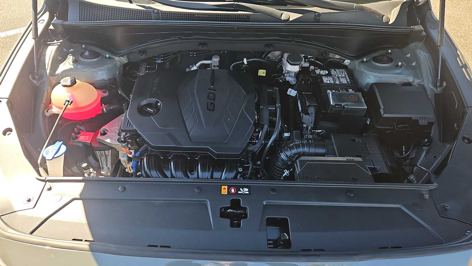 Thumbnail: 2023 Hyundai Santa Fe - 17