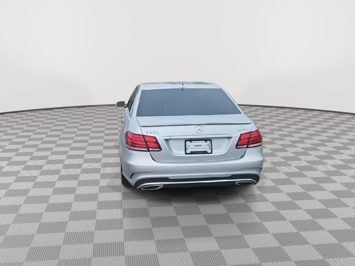 Thumbnail: 2015 Mercedes-Benz E-Class - 7