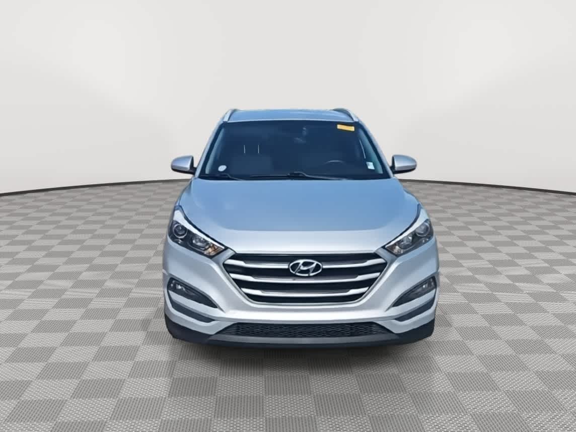 Thumbnail: 2018 Hyundai Tucson - 3