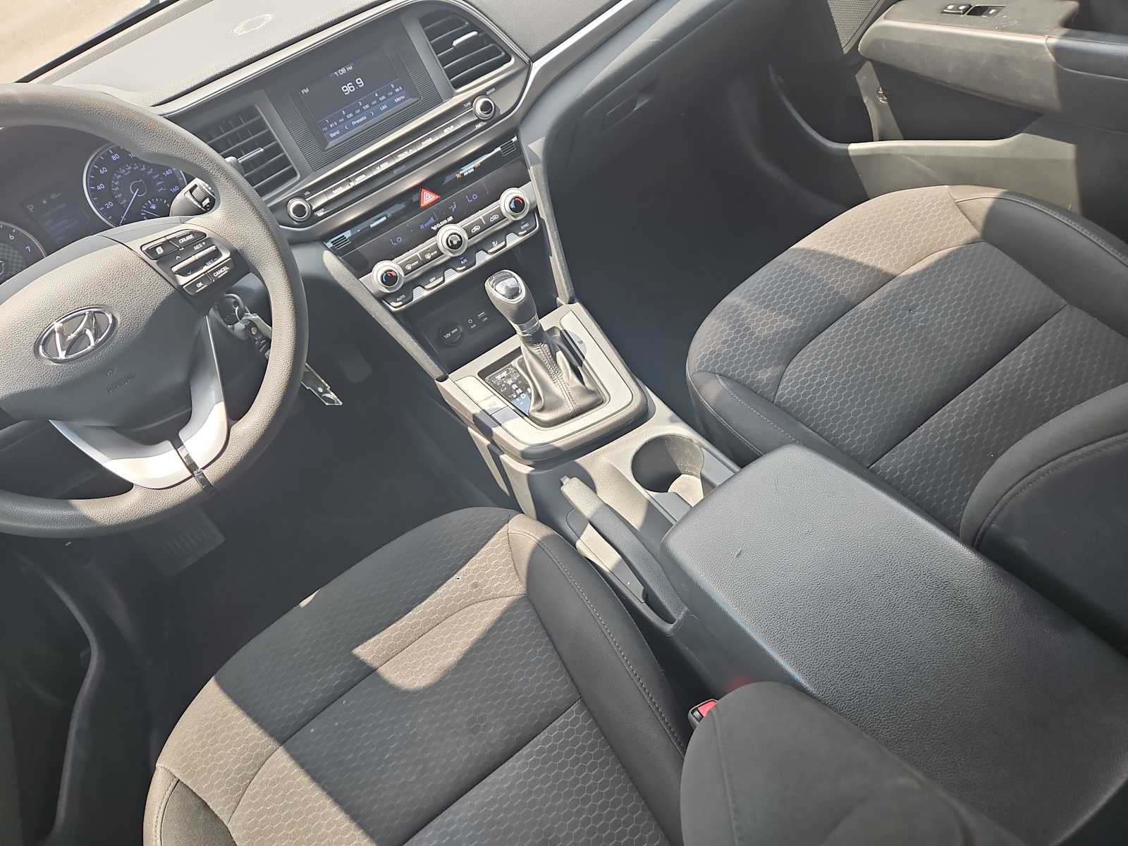 Thumbnail: 2020 Hyundai Elantra - 21