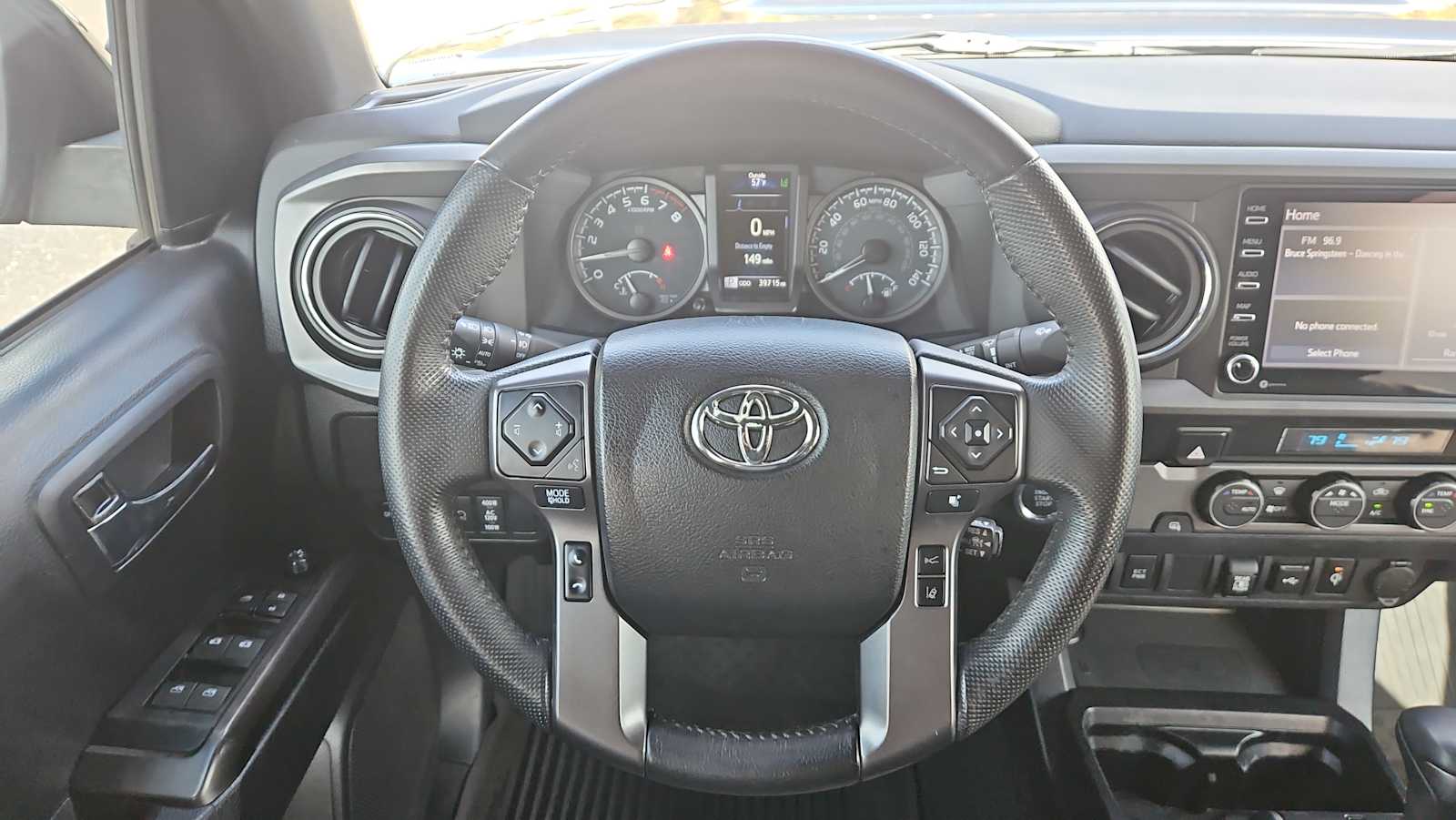 Thumbnail: 2021 Toyota Tacoma - 11