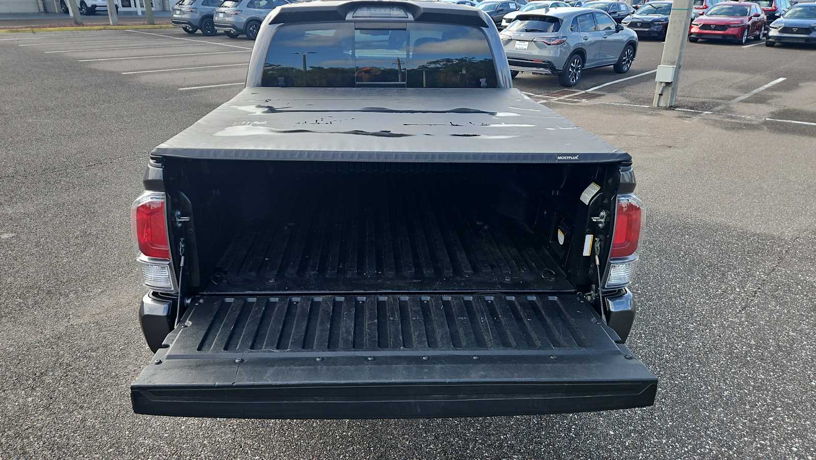 Thumbnail: 2021 Toyota Tacoma - 20