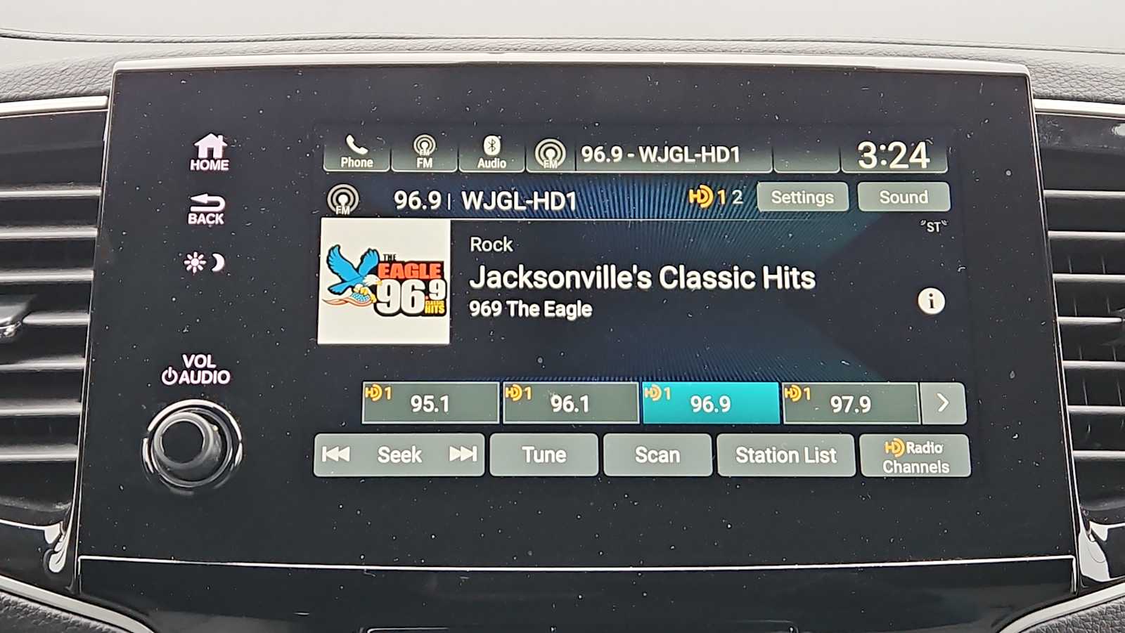 Thumbnail: 2022 Honda Passport - 12