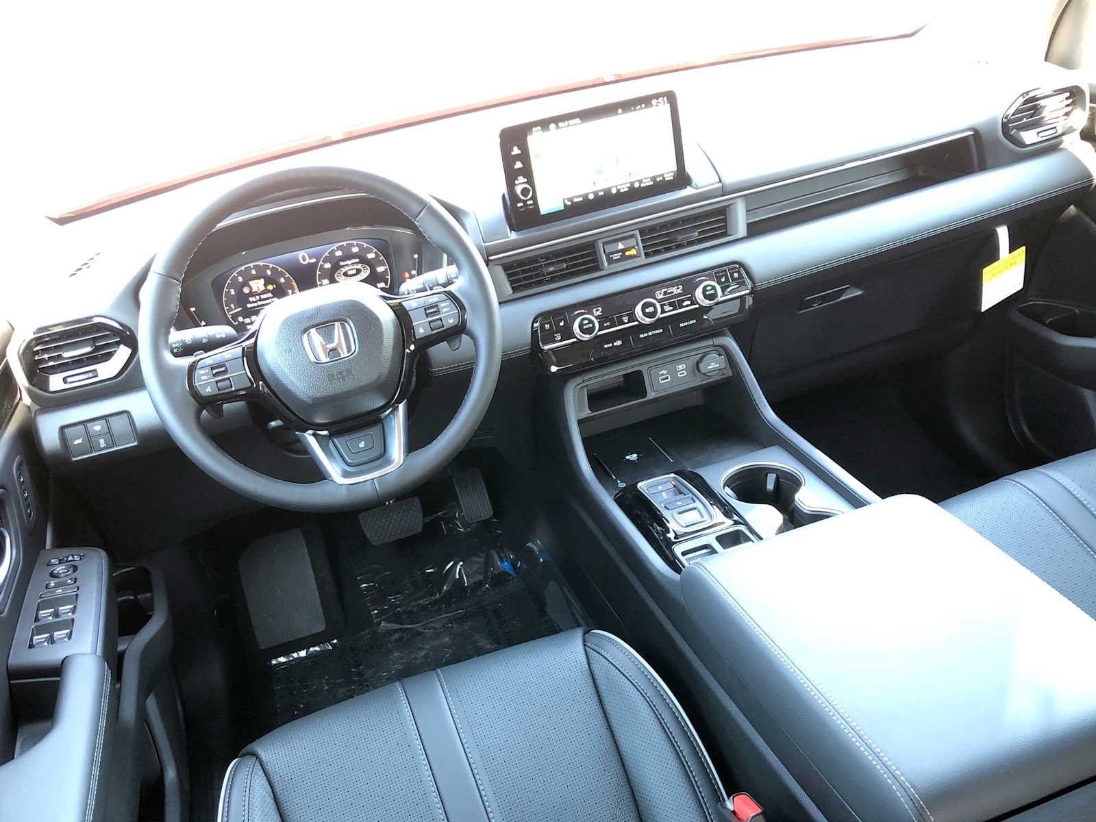 Thumbnail: 2025 Honda Pilot - 23