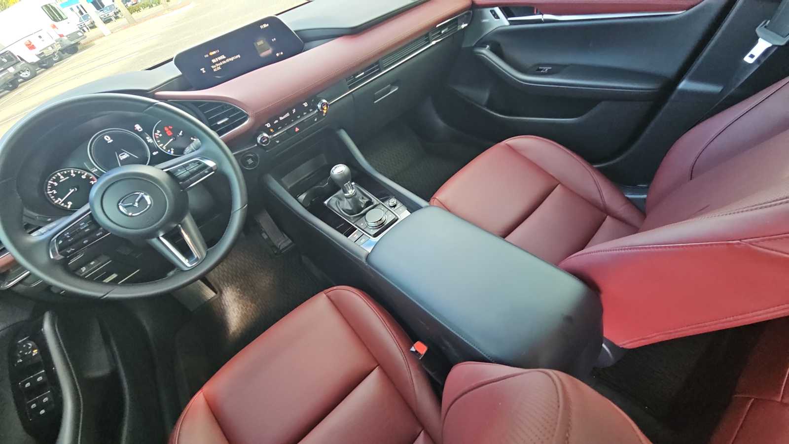 Thumbnail: 2025 Mazda Mazda3 - 23