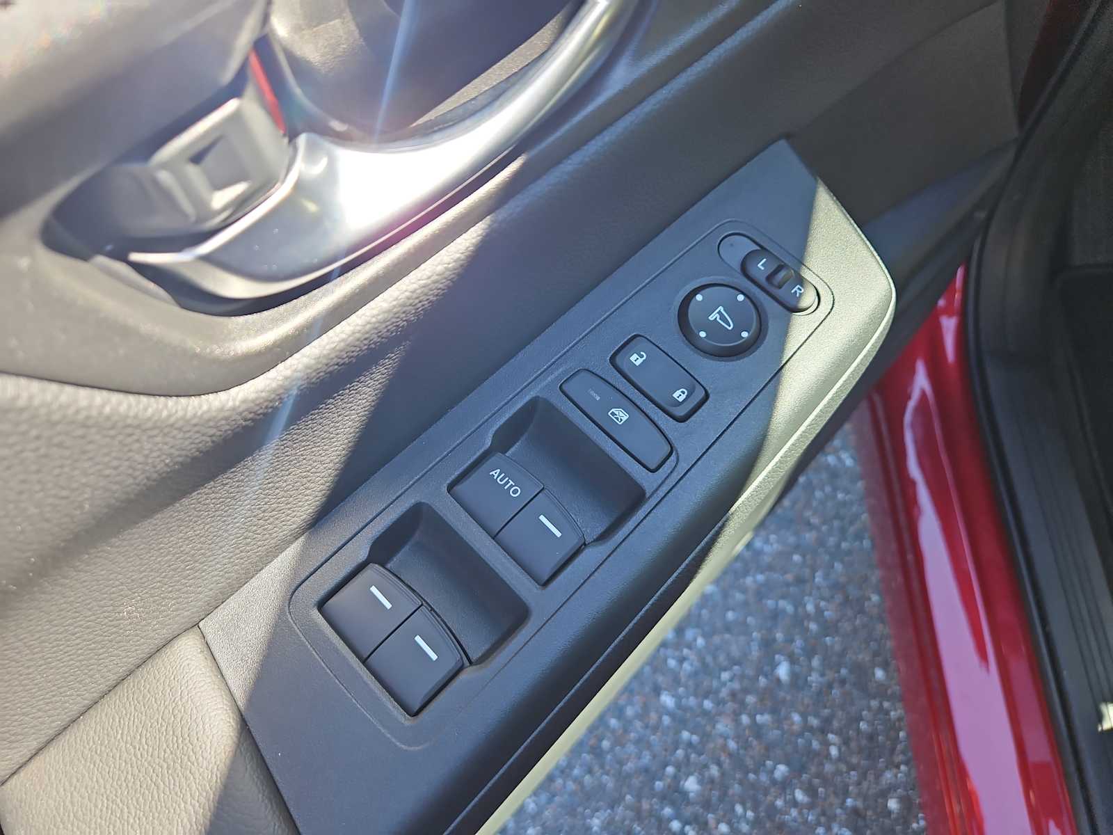 2025 Honda CR-V LX 14