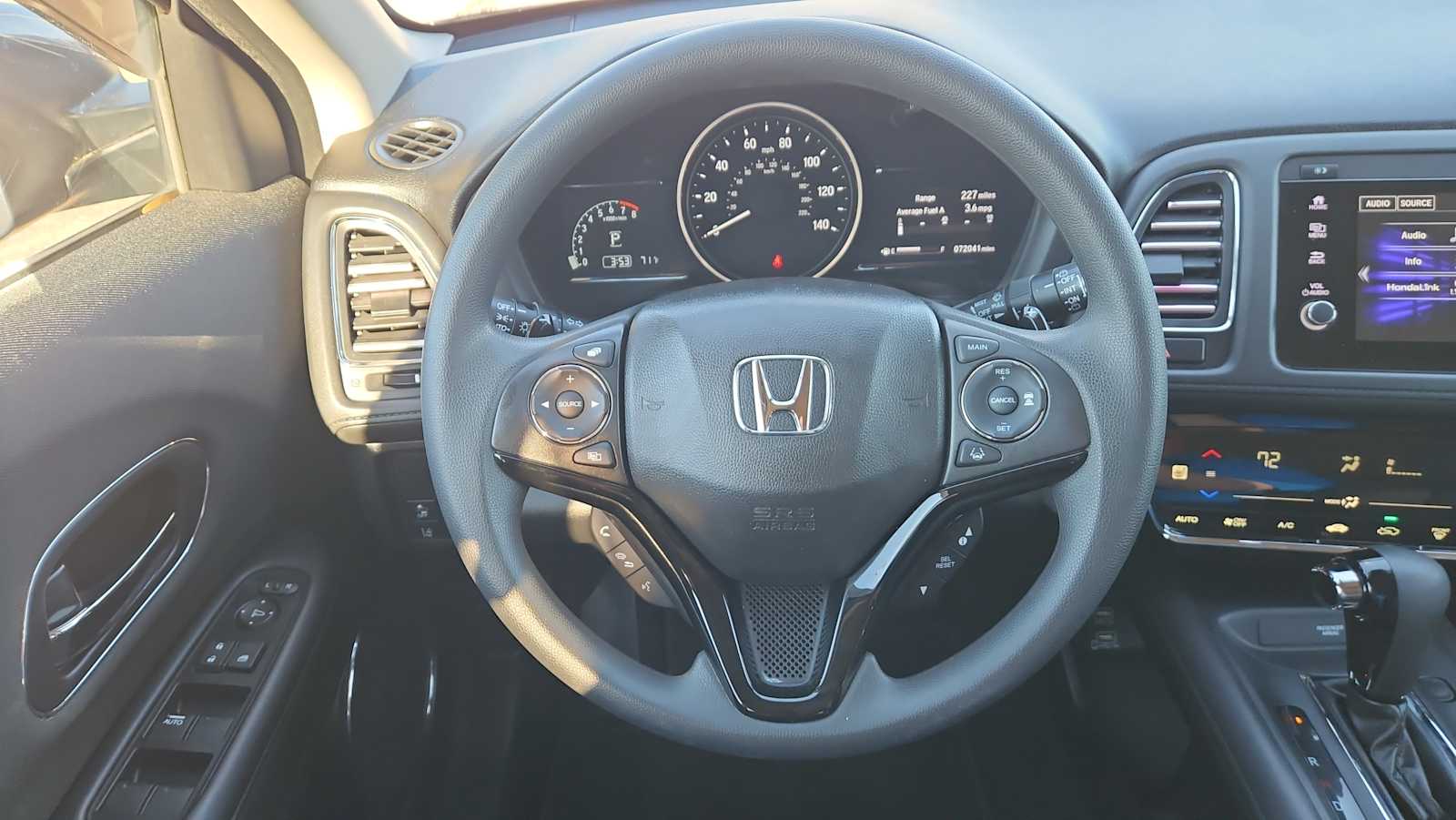 Thumbnail: 2019 Honda HR-V - 11