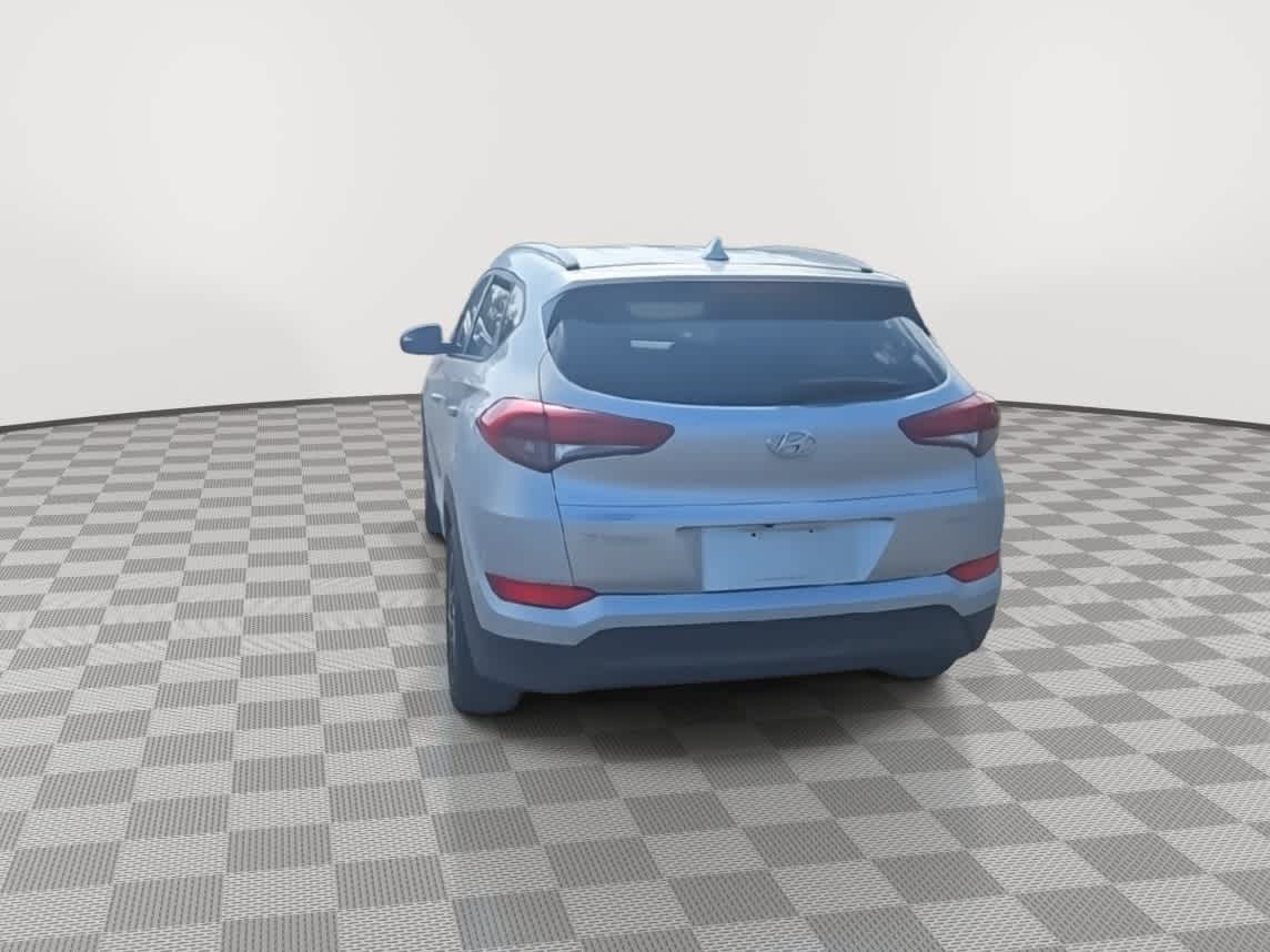 Thumbnail: 2018 Hyundai Tucson - 7