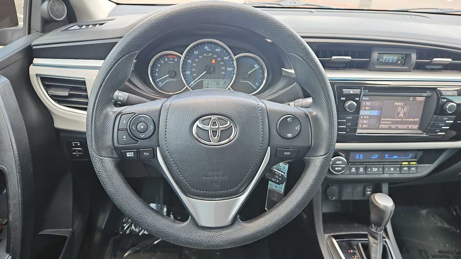 Thumbnail: 2016 Toyota Corolla - 11