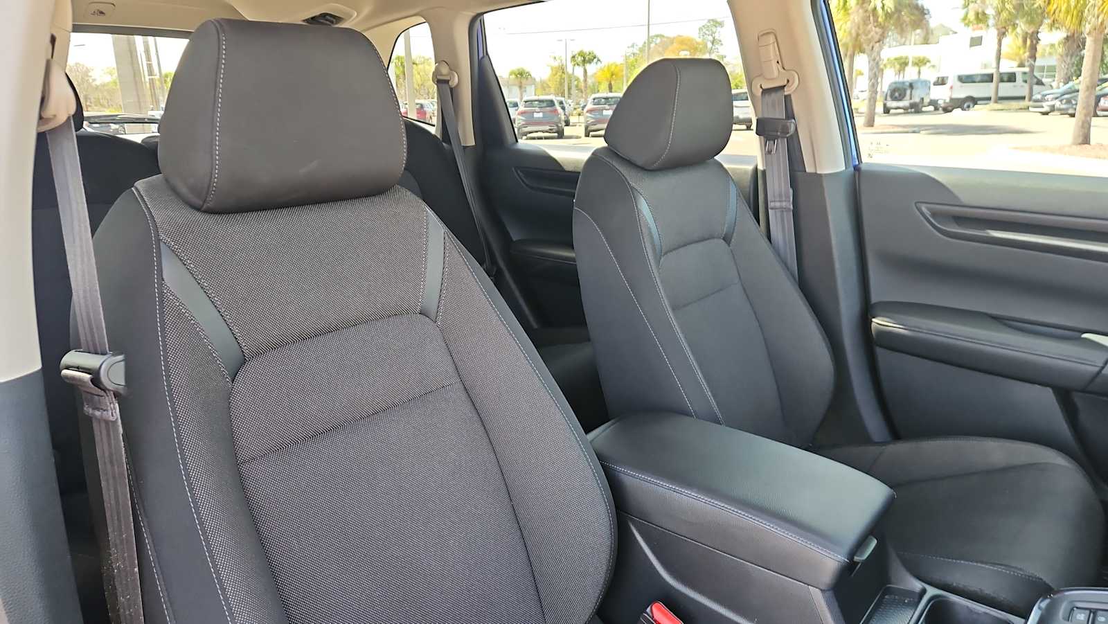 Thumbnail: 2024 Honda CR-V - 25