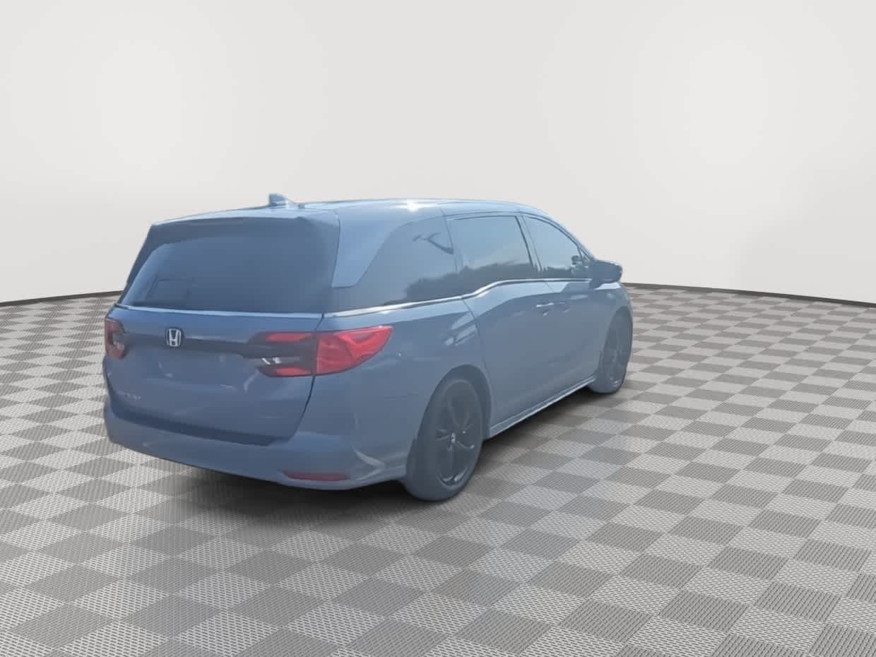 Thumbnail: 2023 Honda Odyssey - 8