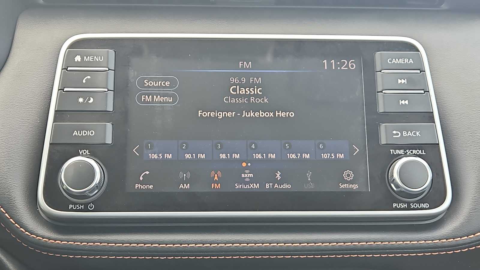 Thumbnail: 2019 Nissan Kicks - 12