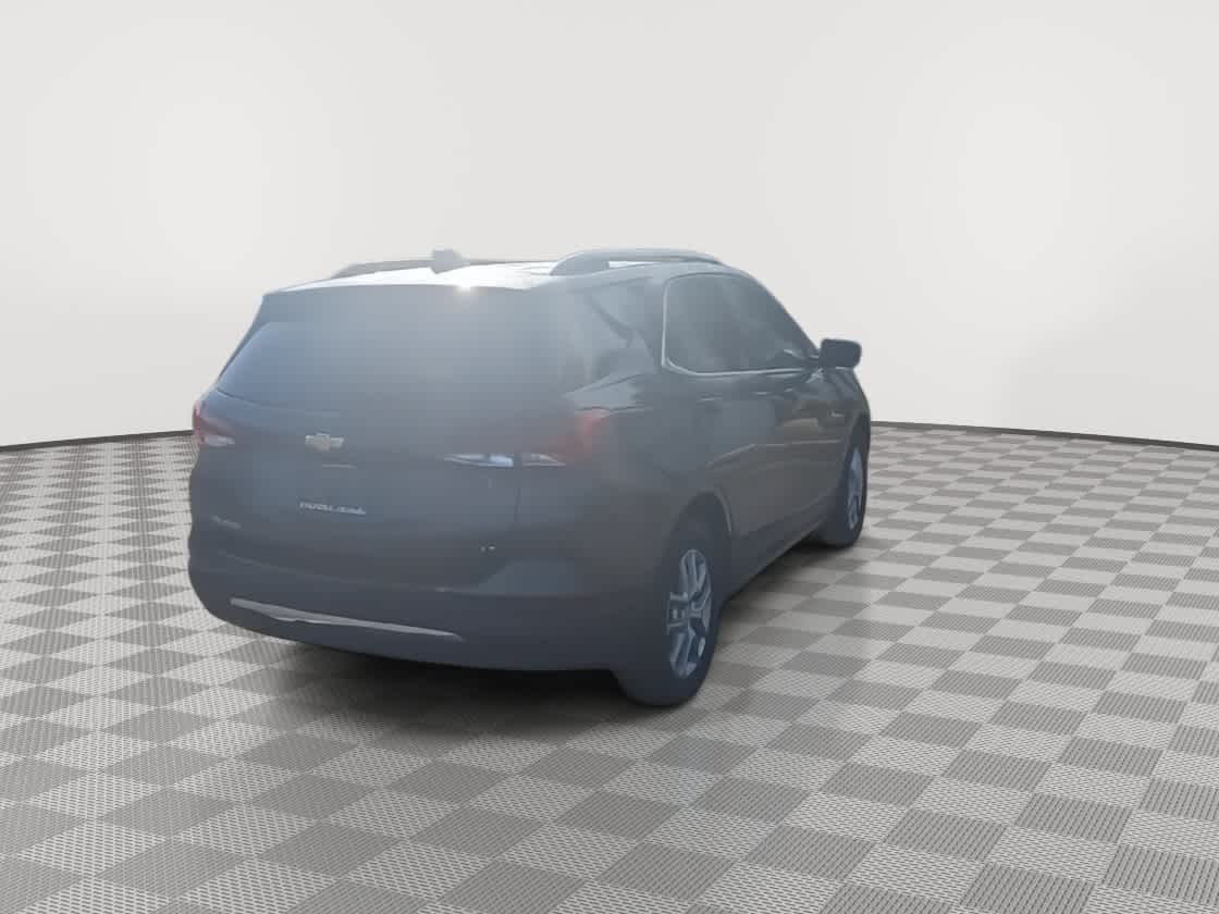 Thumbnail: 2023 Chevrolet Equinox - 8