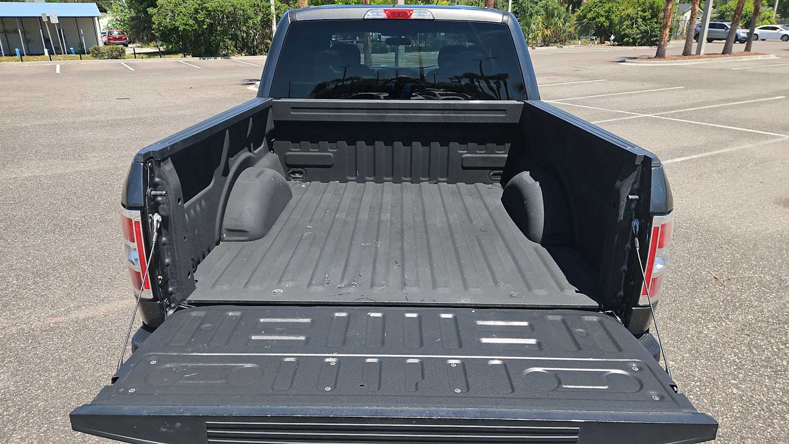 Thumbnail: 2018 Ford F-150 - 20