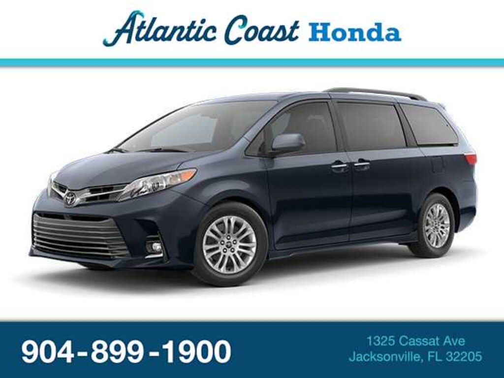 Used 2018 Toyota Sienna XLE Van Passenger Van