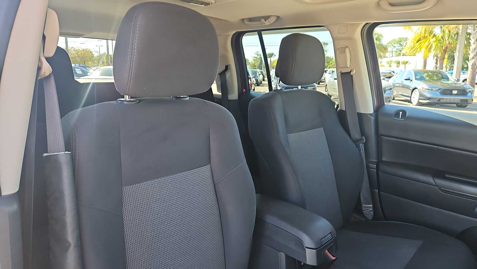 Thumbnail: 2012 Jeep Patriot - 24