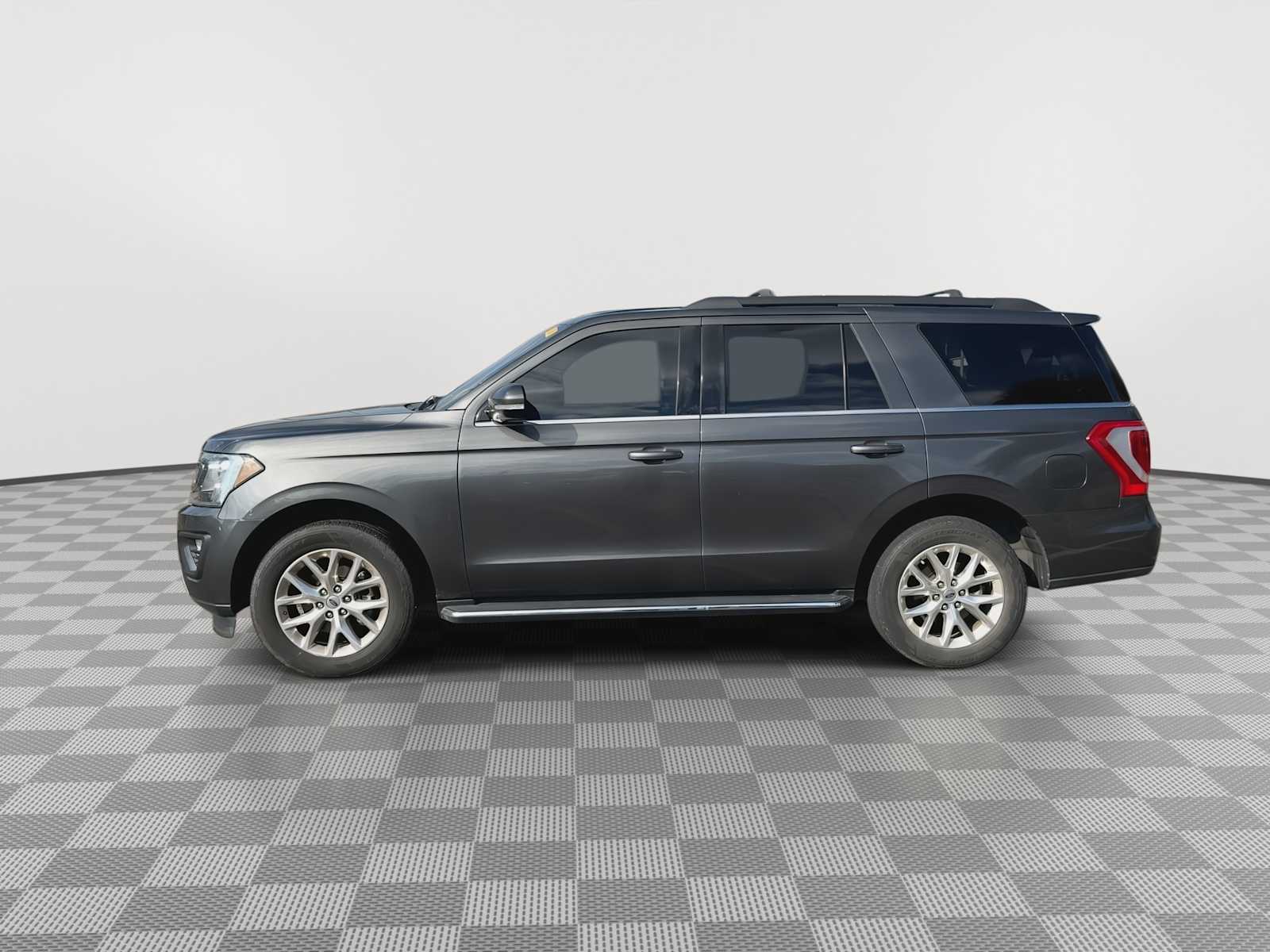 Thumbnail: 2020 Ford Expedition - 6