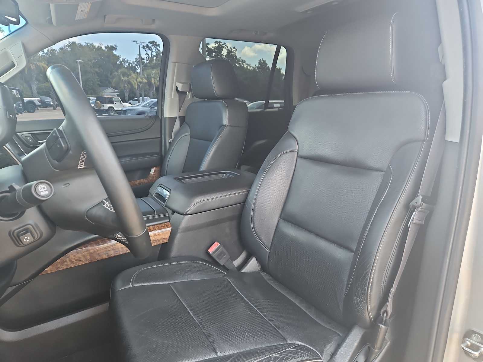 Thumbnail: 2015 Chevrolet Tahoe - 13