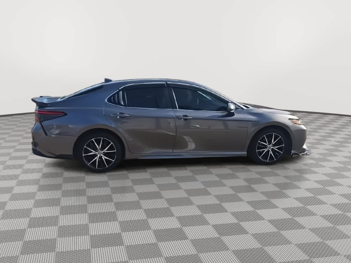 Thumbnail: 2020 Toyota Camry - 9
