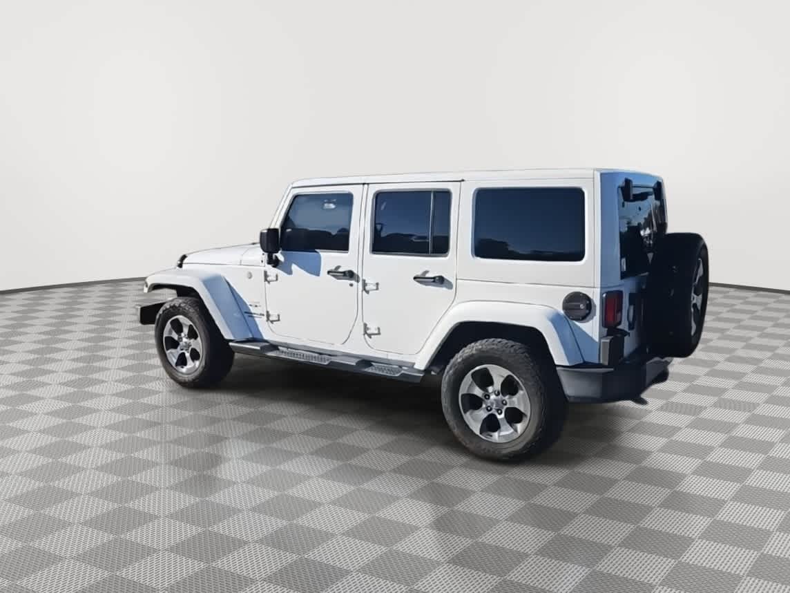 Thumbnail: 2017 Jeep Wrangler - 6