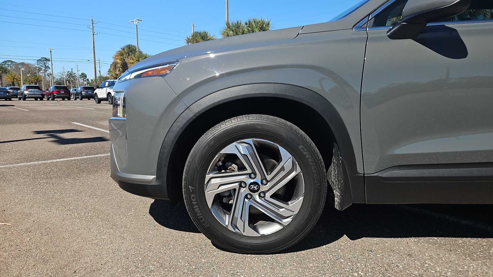 Thumbnail: 2023 Hyundai Santa Fe - 18