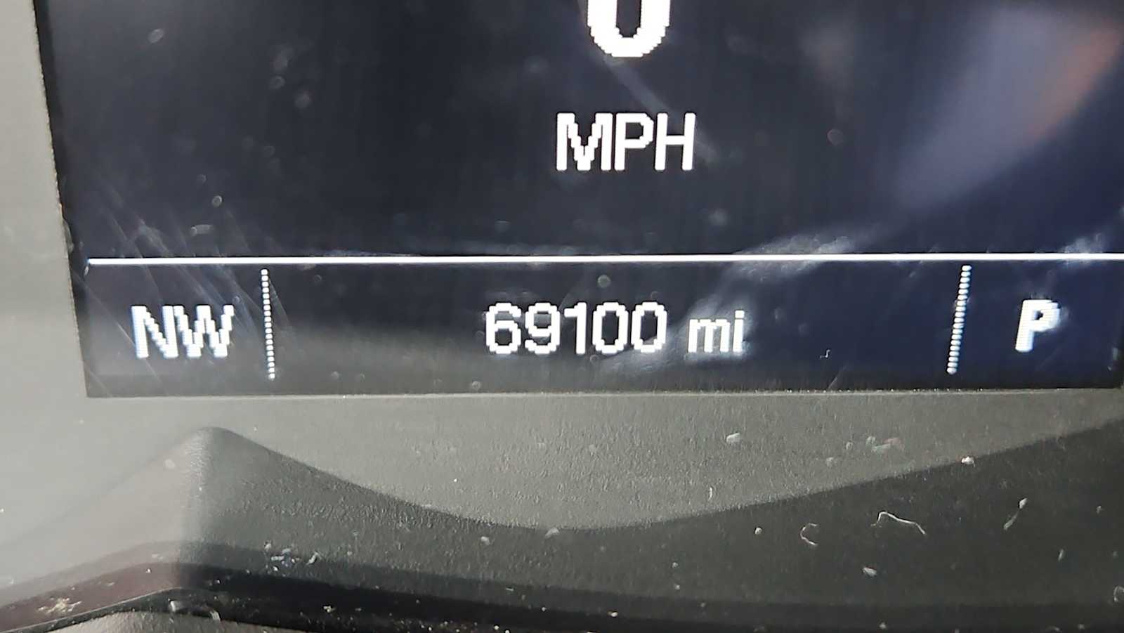 Thumbnail: 2021 Chevrolet Trax - 10