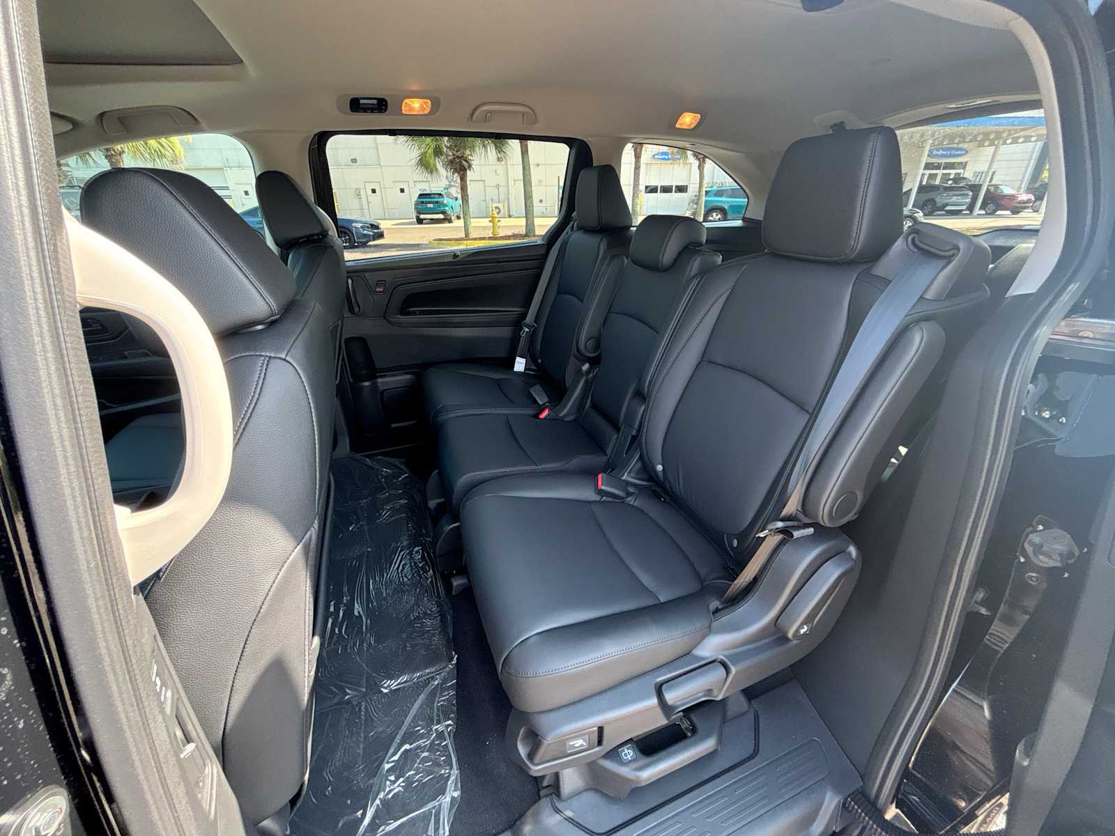 Thumbnail: 2026 Honda Odyssey - 24
