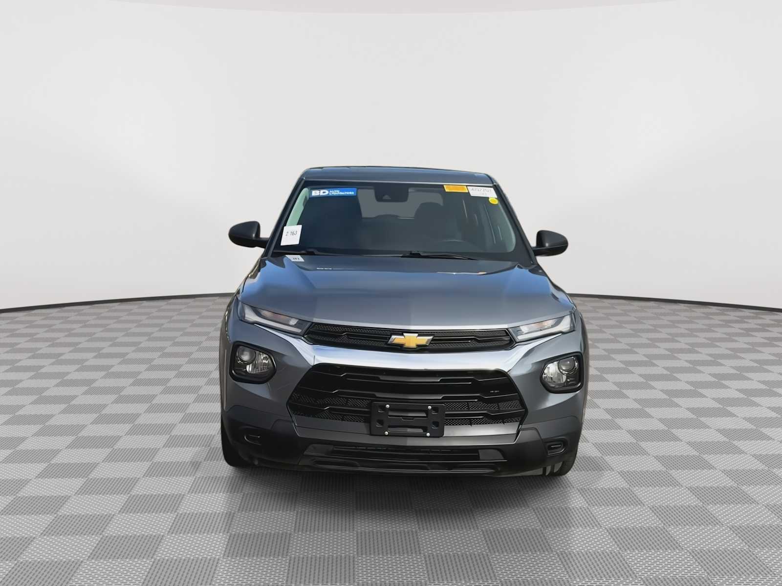 Thumbnail: 2021 Chevrolet TrailBlazer - 3