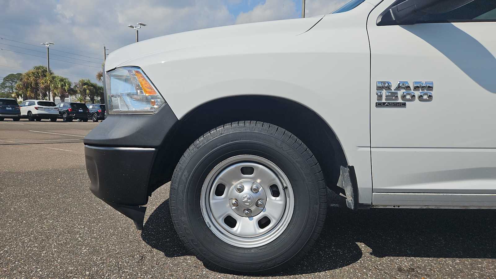 Thumbnail: 2021 RAM 1500 Classic - 18