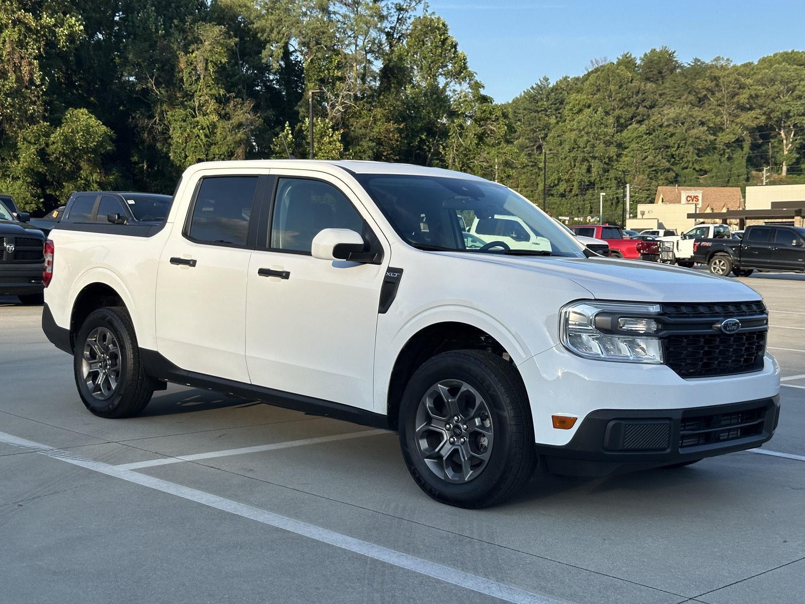 2023 Ford Maverick XLT's photo