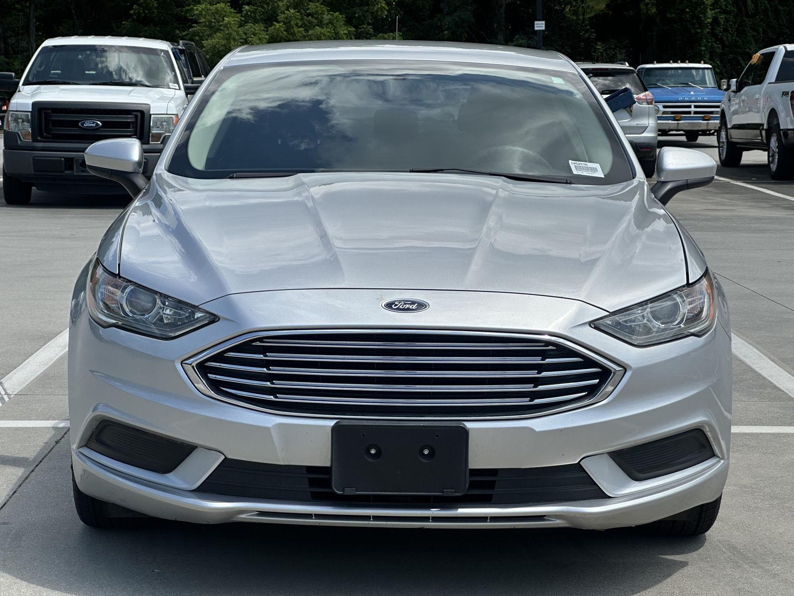 Used 2018 Ford Fusion Hybrid SE with VIN 3FA6P0LU9JR145257 for sale in Clayton, GA